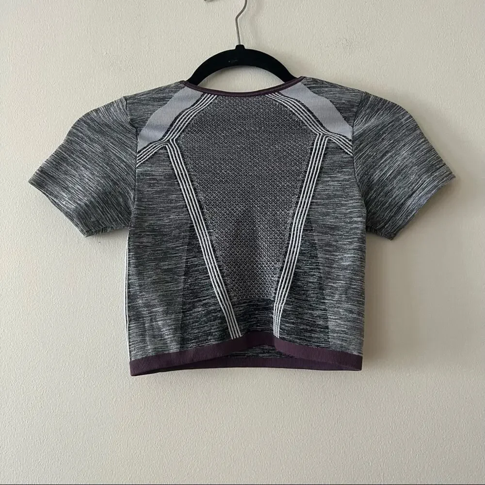 Athleta Grey Impact Seamless Cropped Tee